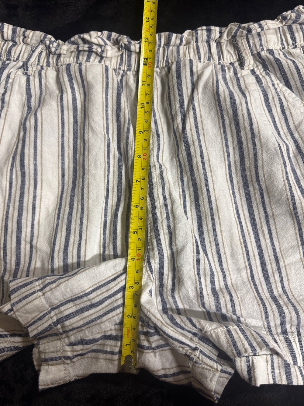 a.n.a Cream Shorts with Navy Vertical Stripes - Picture 6 of 9